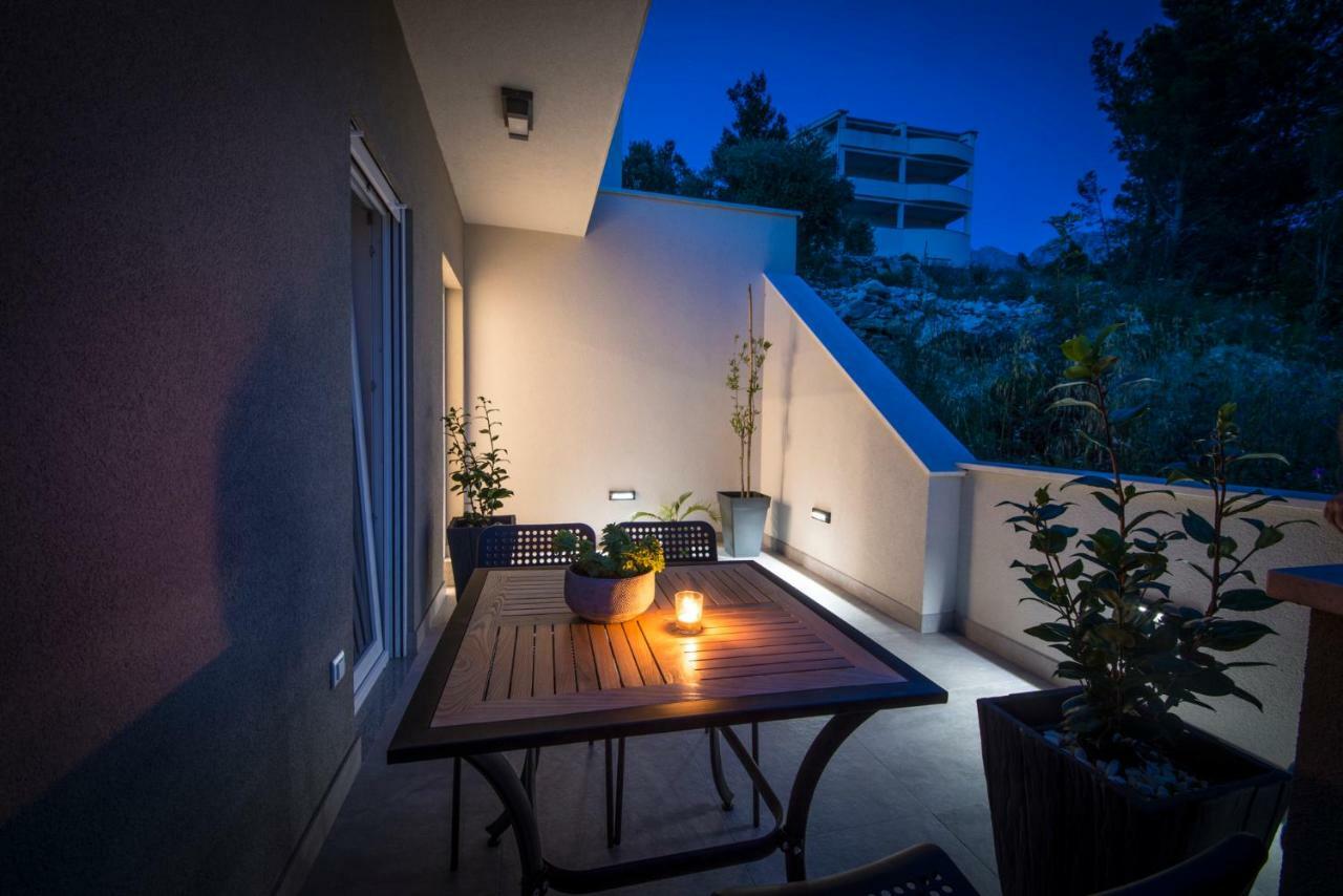 Apartmani Spiline - Mia Baška Voda Extérieur photo