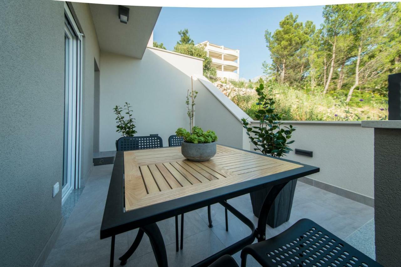 Apartmani Spiline - Mia Baška Voda Extérieur photo