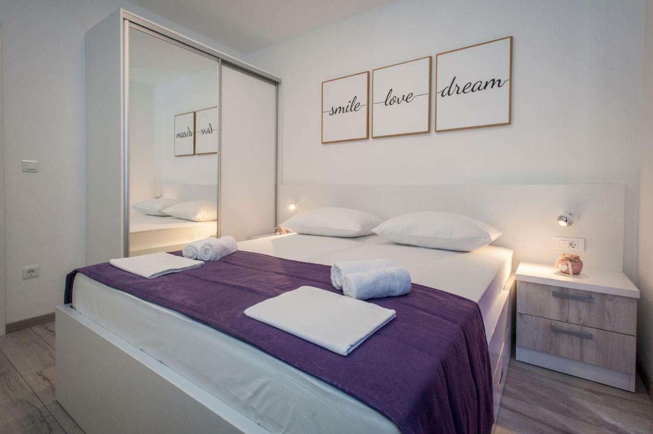 Apartmani Spiline - Mia Baška Voda Extérieur photo