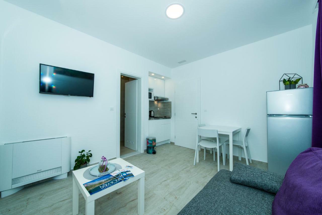 Apartmani Spiline - Mia Baška Voda Extérieur photo